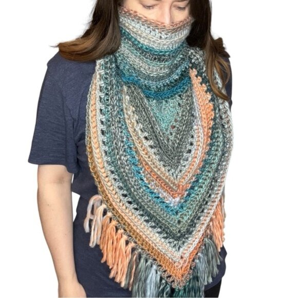 Handcrafted Crochet Cowl Neck Scarf With Fringe New Handmade by Seller Knit - Picture 3 of 16